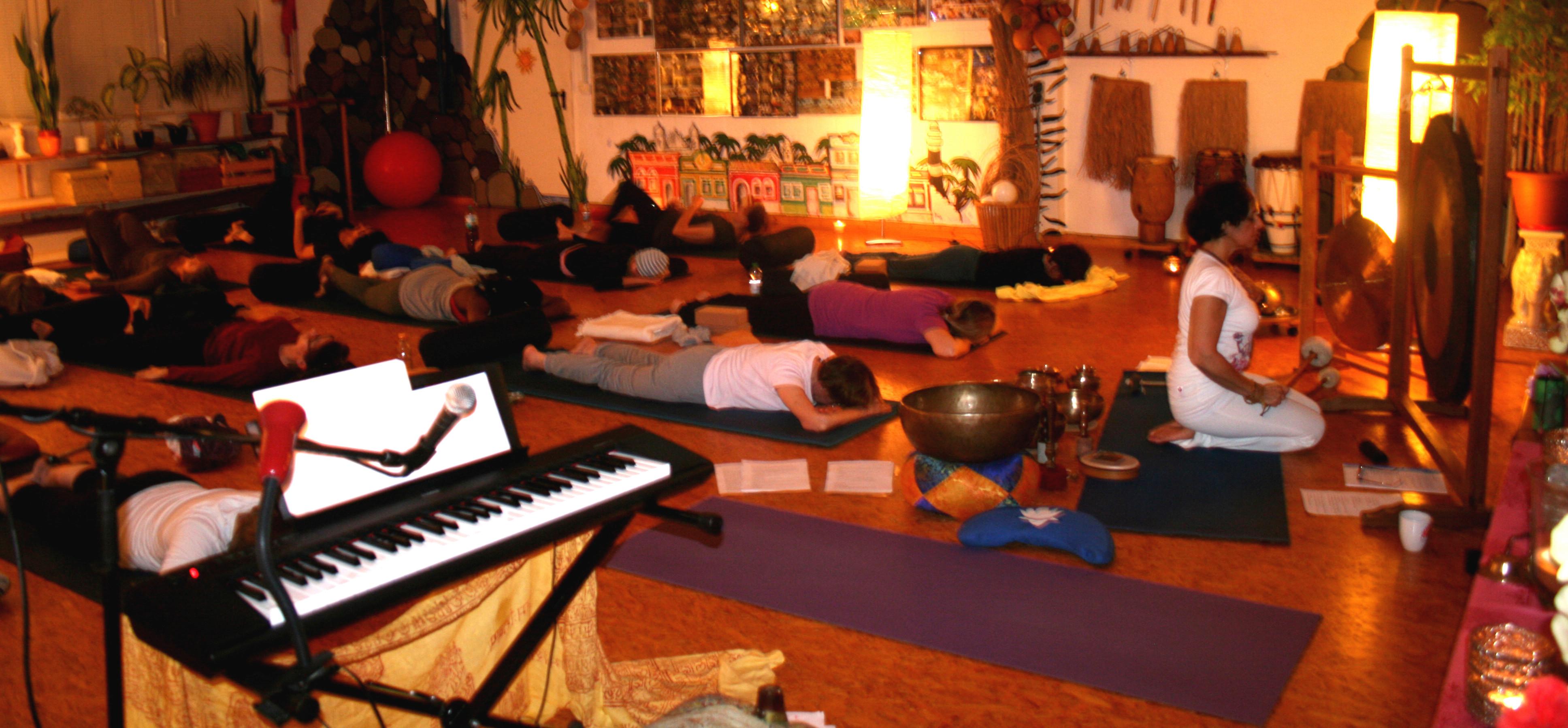 Yoga Mantra Stunde mit Constanze im November 2015